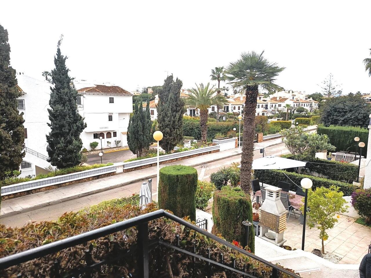 COR2982-2344: Duplex for sale in Cabo Roig