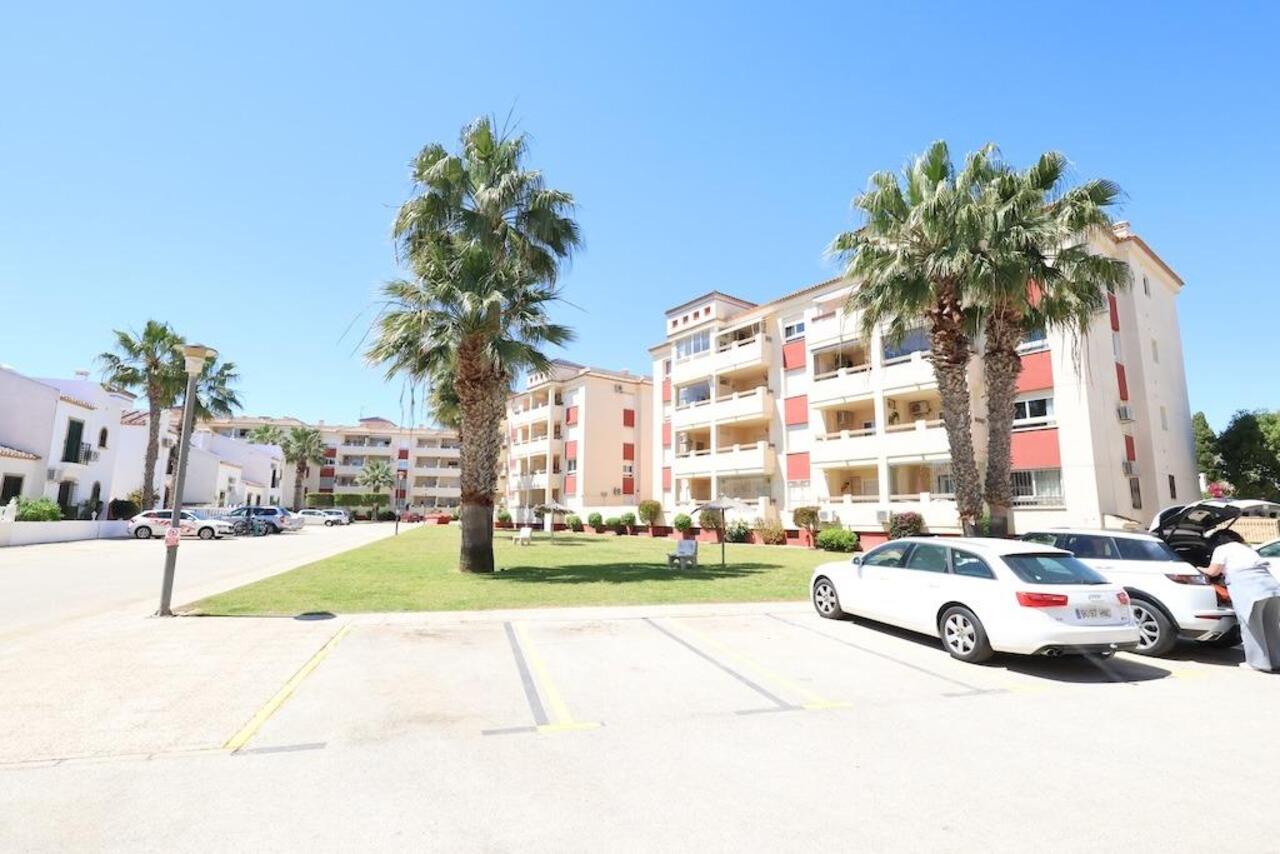COR2987-2344: Apartment for sale in Orihuela Costa
