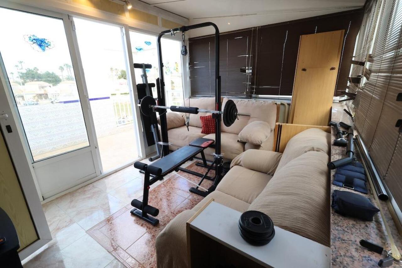 COR2989-2344: Terraced house for sale in Torrevieja