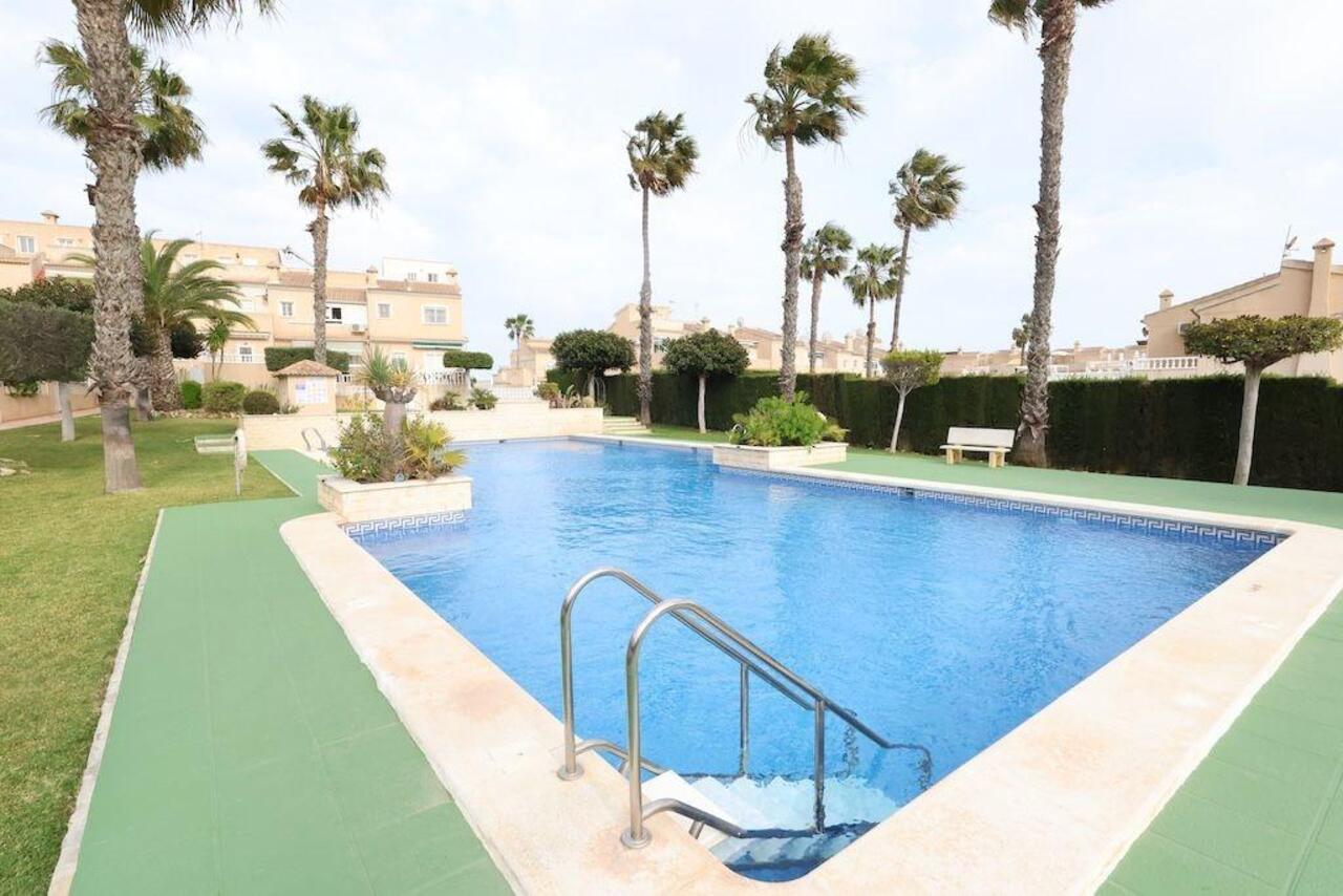 COR2993-2344: Duplex for sale in Rojales