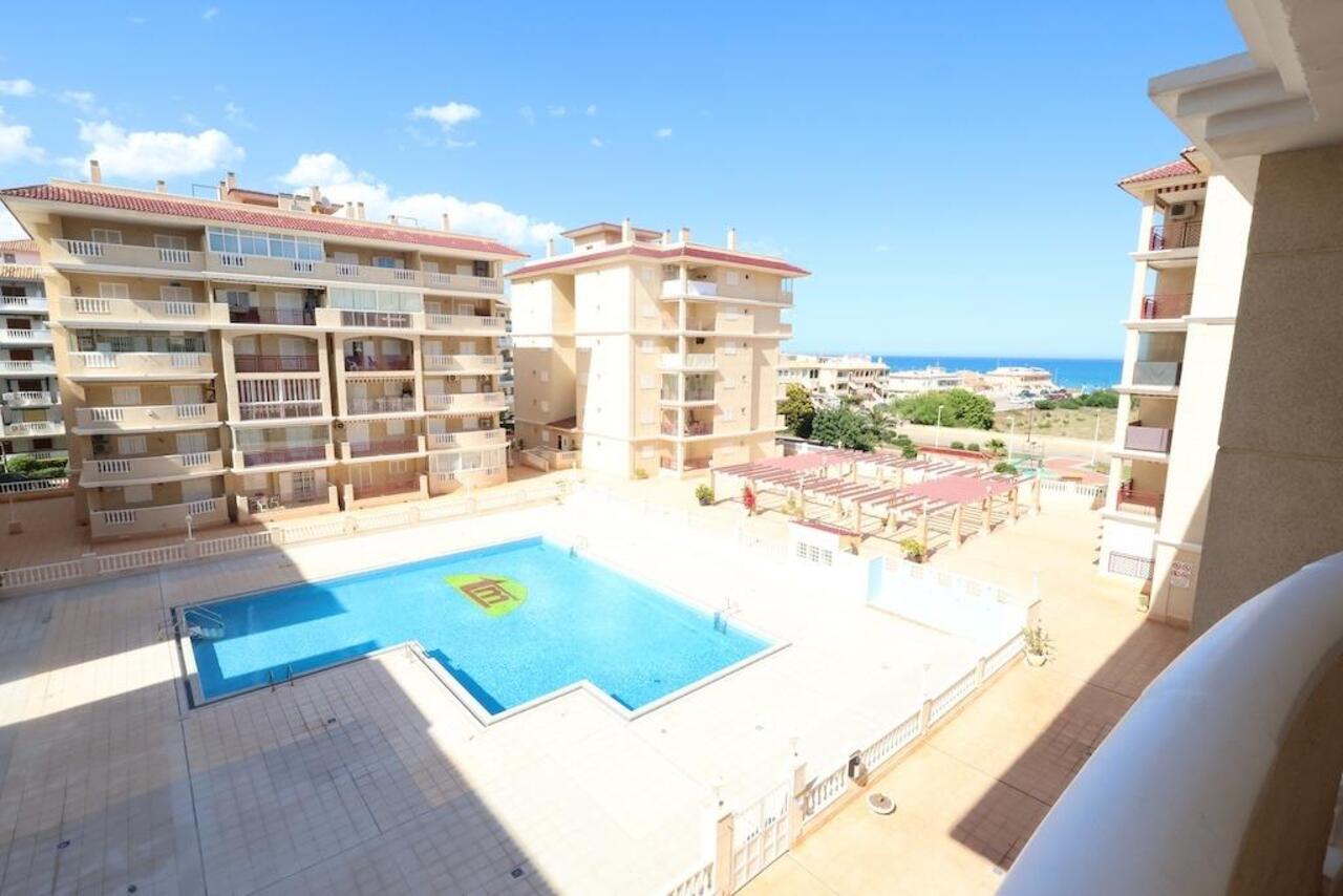 COR2999-2344: Apartment for sale in Torrevieja