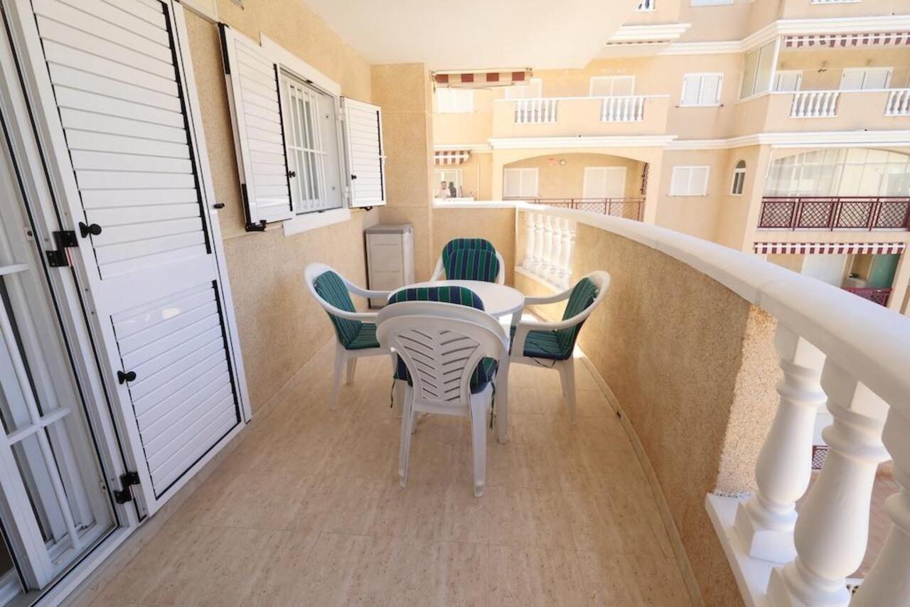 COR2999-2344: Apartment for sale in Torrevieja