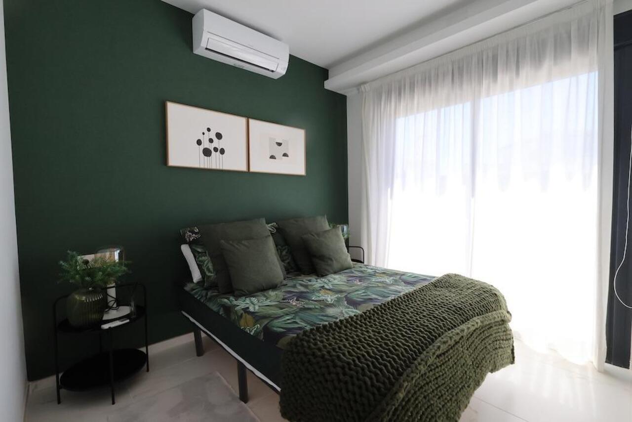 COR3000-2344: Villa for sale in Rojales