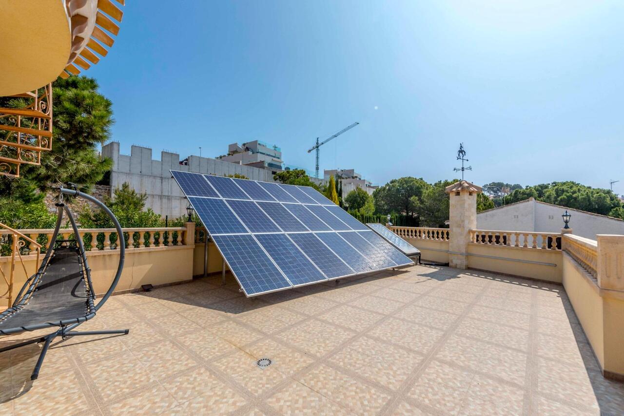COR3002-2344: Villa for sale in Orihuela Costa