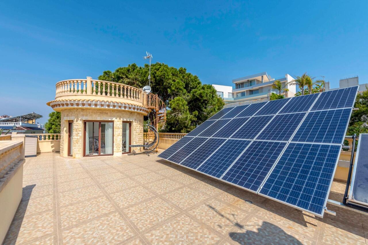 COR3002-2344: Villa for sale in Orihuela Costa