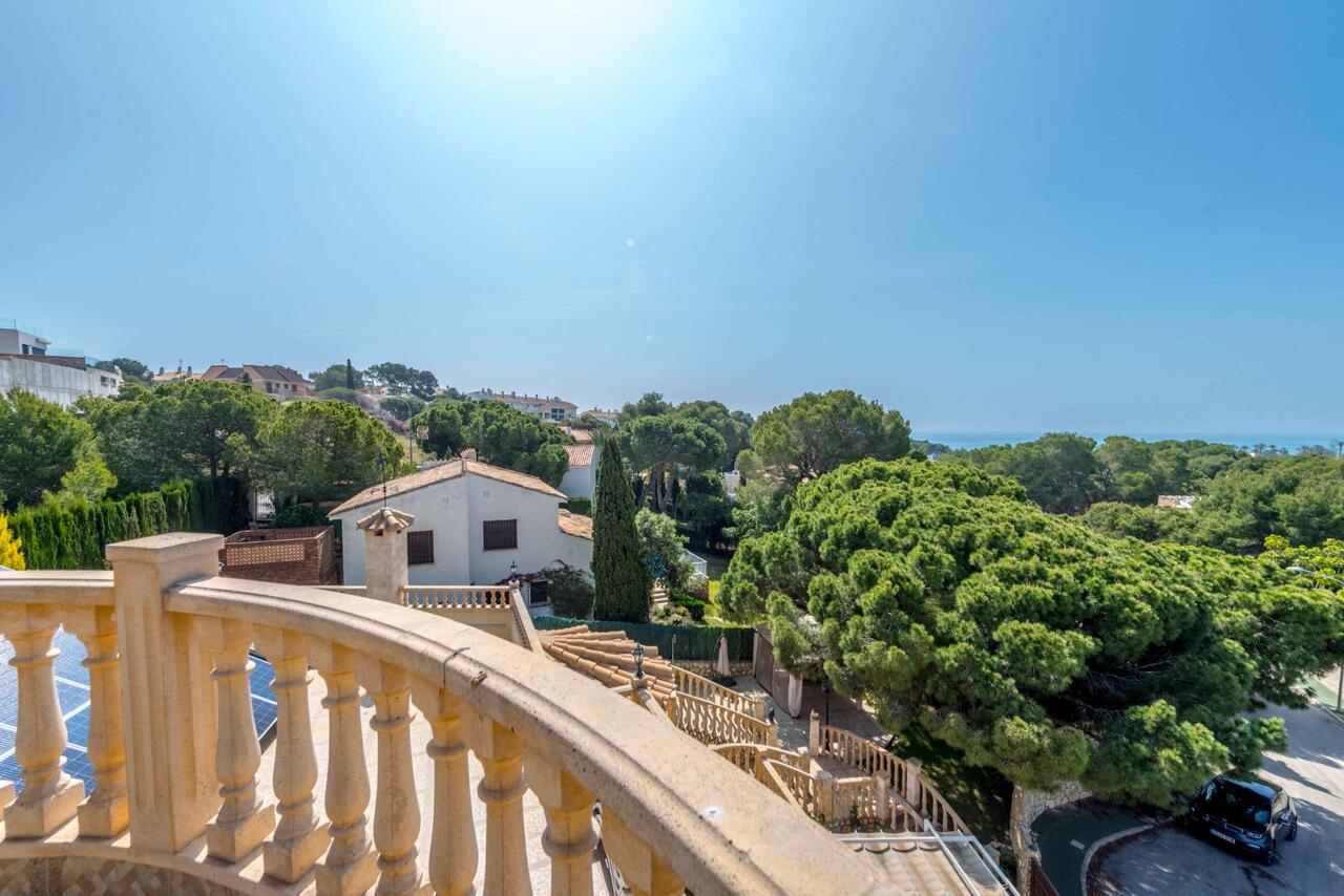 COR3002-2344: Villa for sale in Orihuela Costa