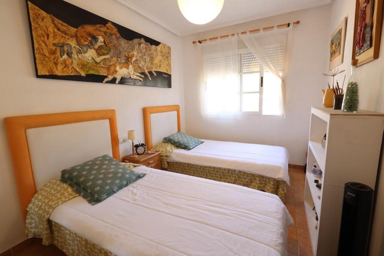 COR3004-2344: Villa for sale in Torrevieja