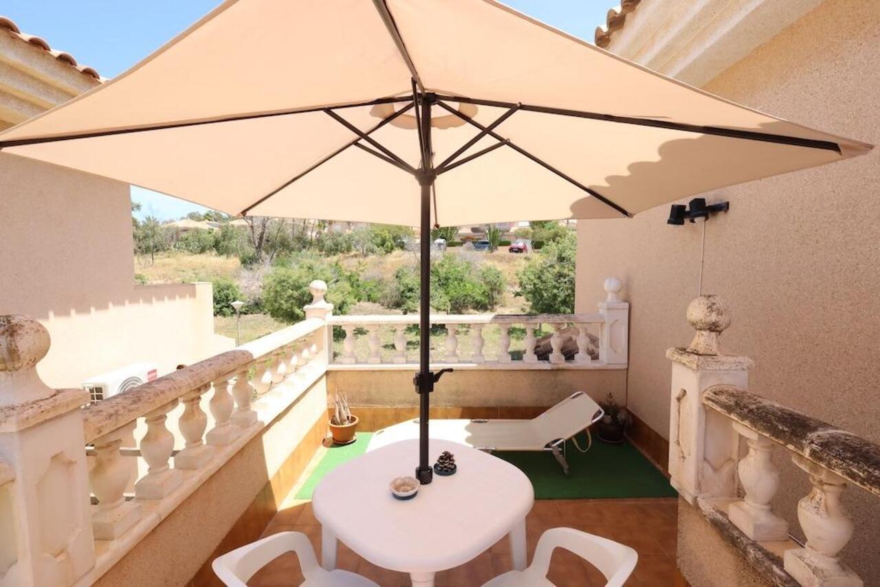 COR3004-2344: Villa for sale in Torrevieja