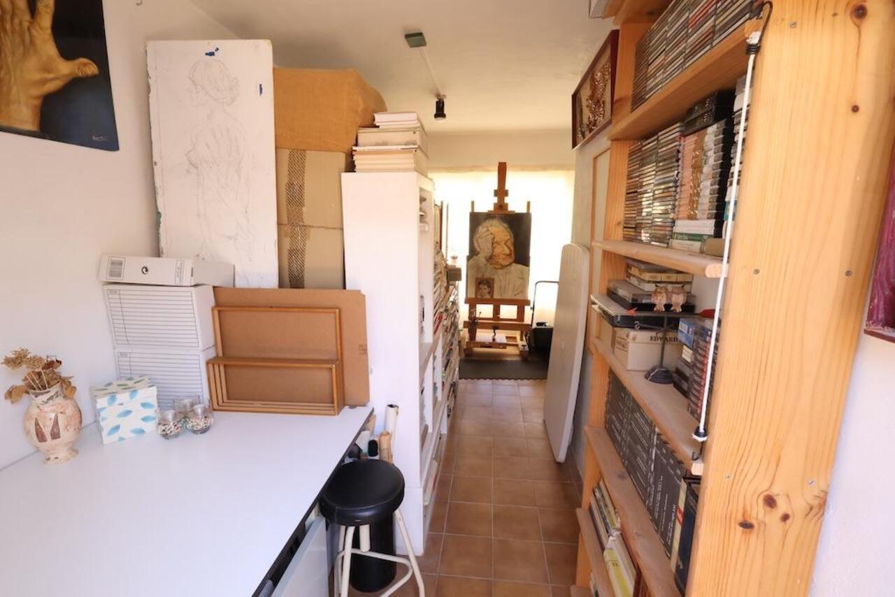 COR3004-2344: Villa for sale in Torrevieja