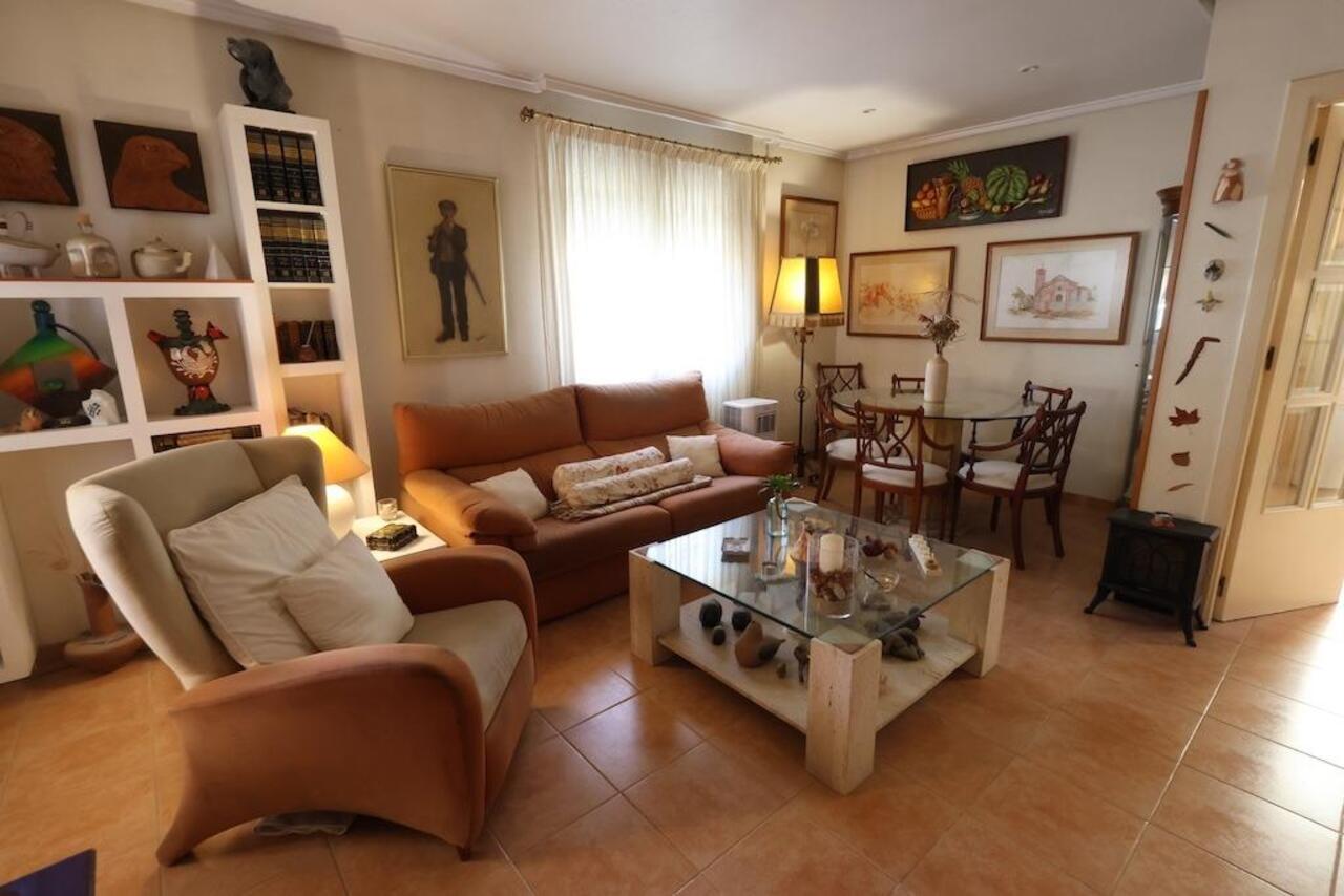 COR3004-2344: Villa for sale in Torrevieja