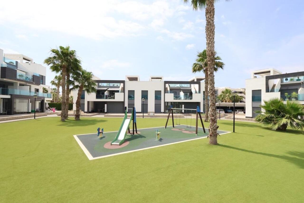 COR3010-2344: Bungalow for sale in Guardamar del Segura