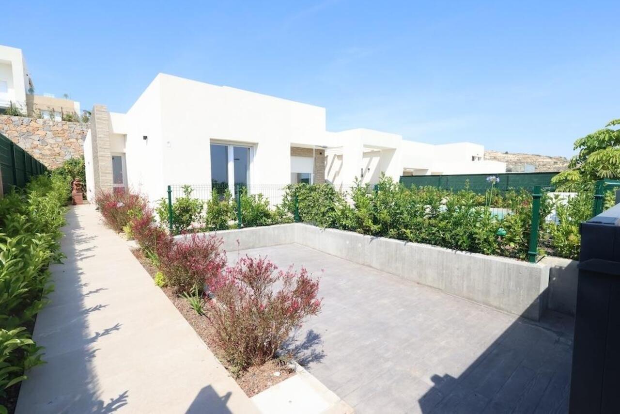 COR3011-2344: Villa for sale in Algorfa