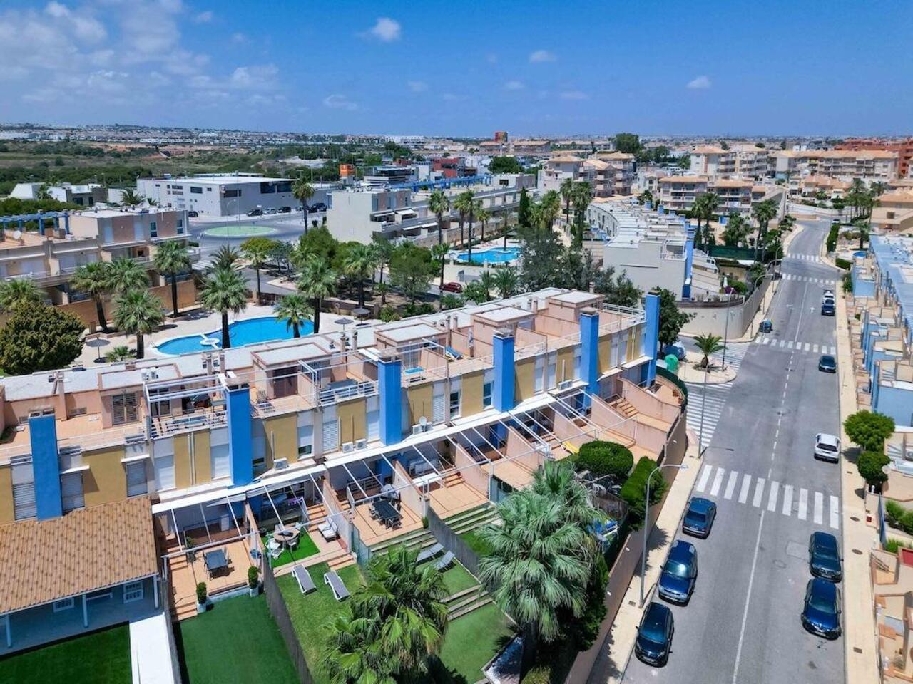 COR3012-2344: Terraced house for sale in Orihuela Costa