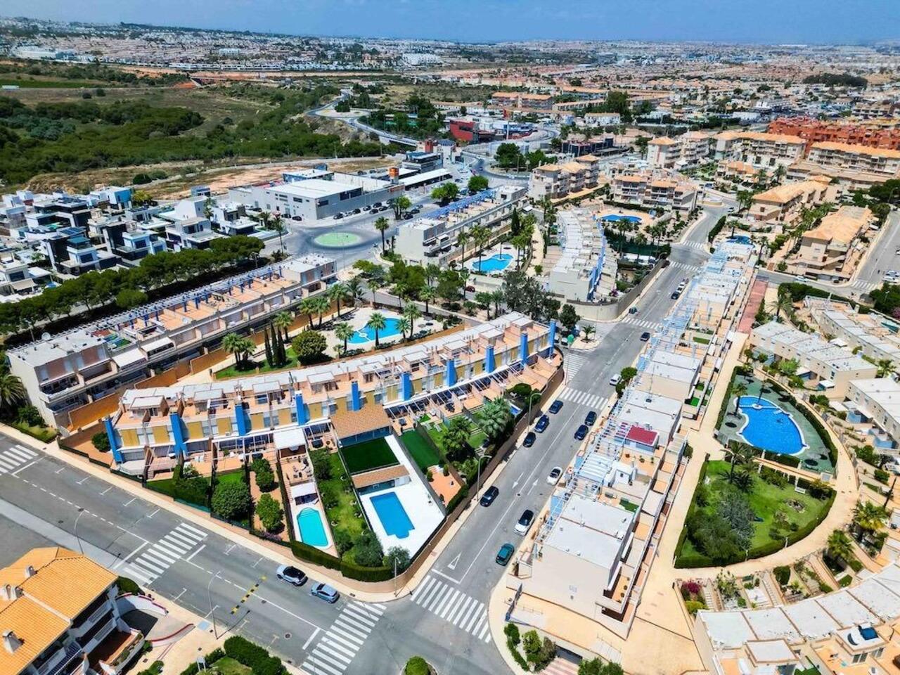 COR3012-2344: Terraced house for sale in Orihuela Costa