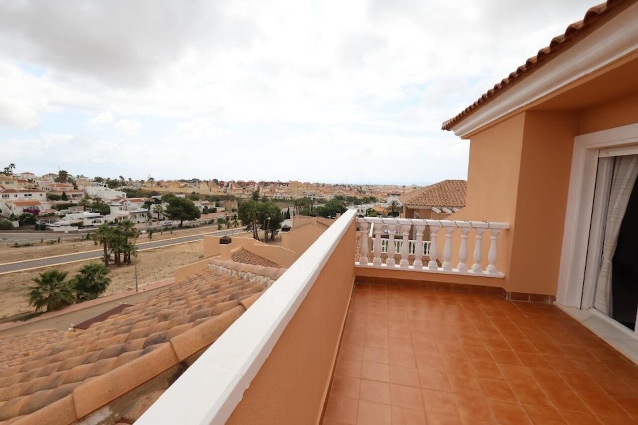 COR3013-2344: Villa for sale in San Miguel de Salinas