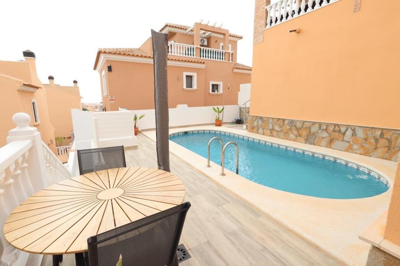 COR3013-2344: Villa for sale in San Miguel de Salinas