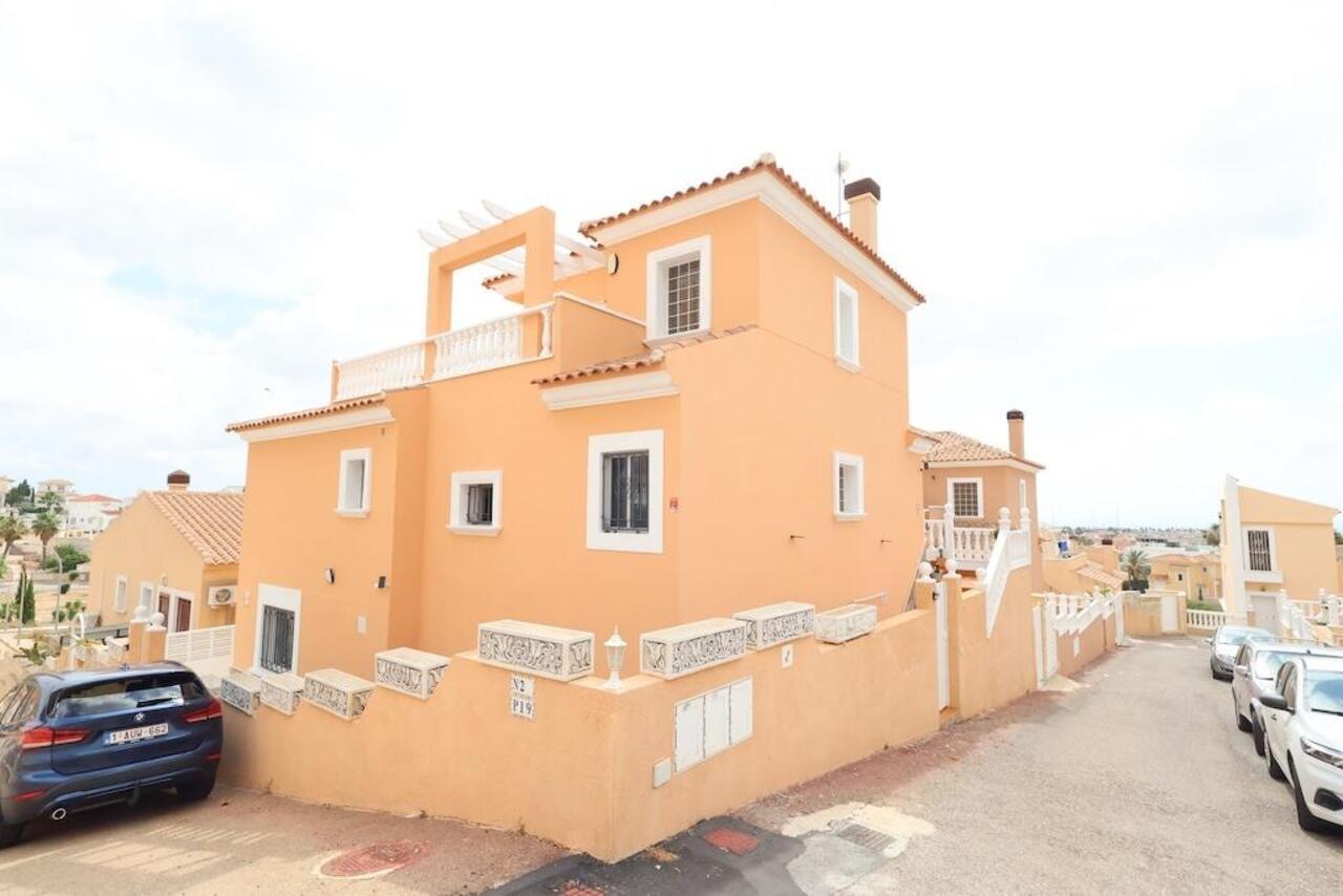 COR3013-2344: Villa for sale in San Miguel de Salinas
