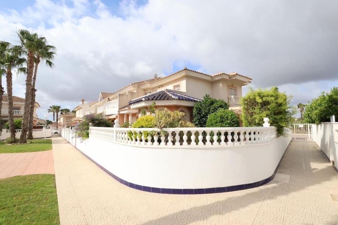 COR3014-2344: Terraced house for sale in Rojales