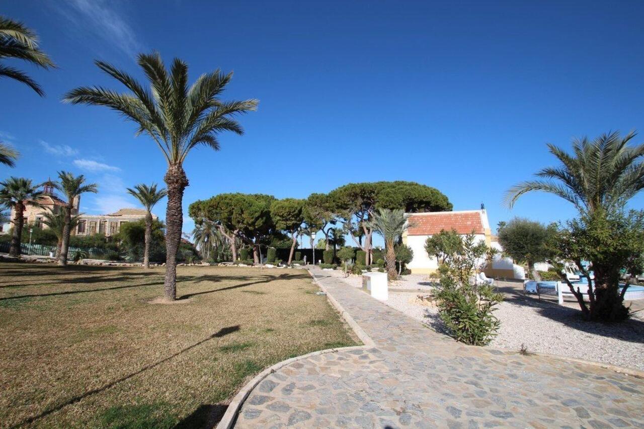 COR3020-2344: Bungalow for sale in Torrevieja