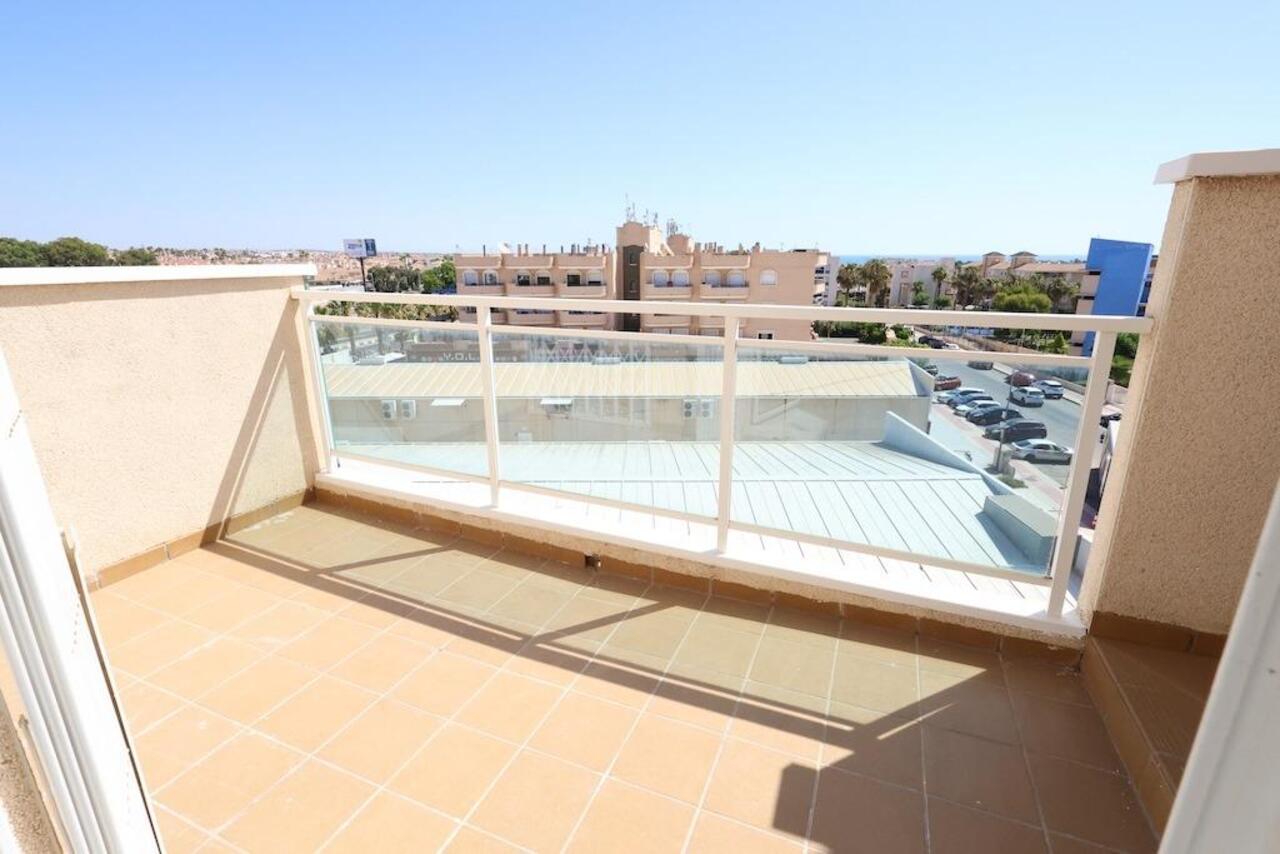 COR3022-2344: Penthouse for sale in Orihuela Costa