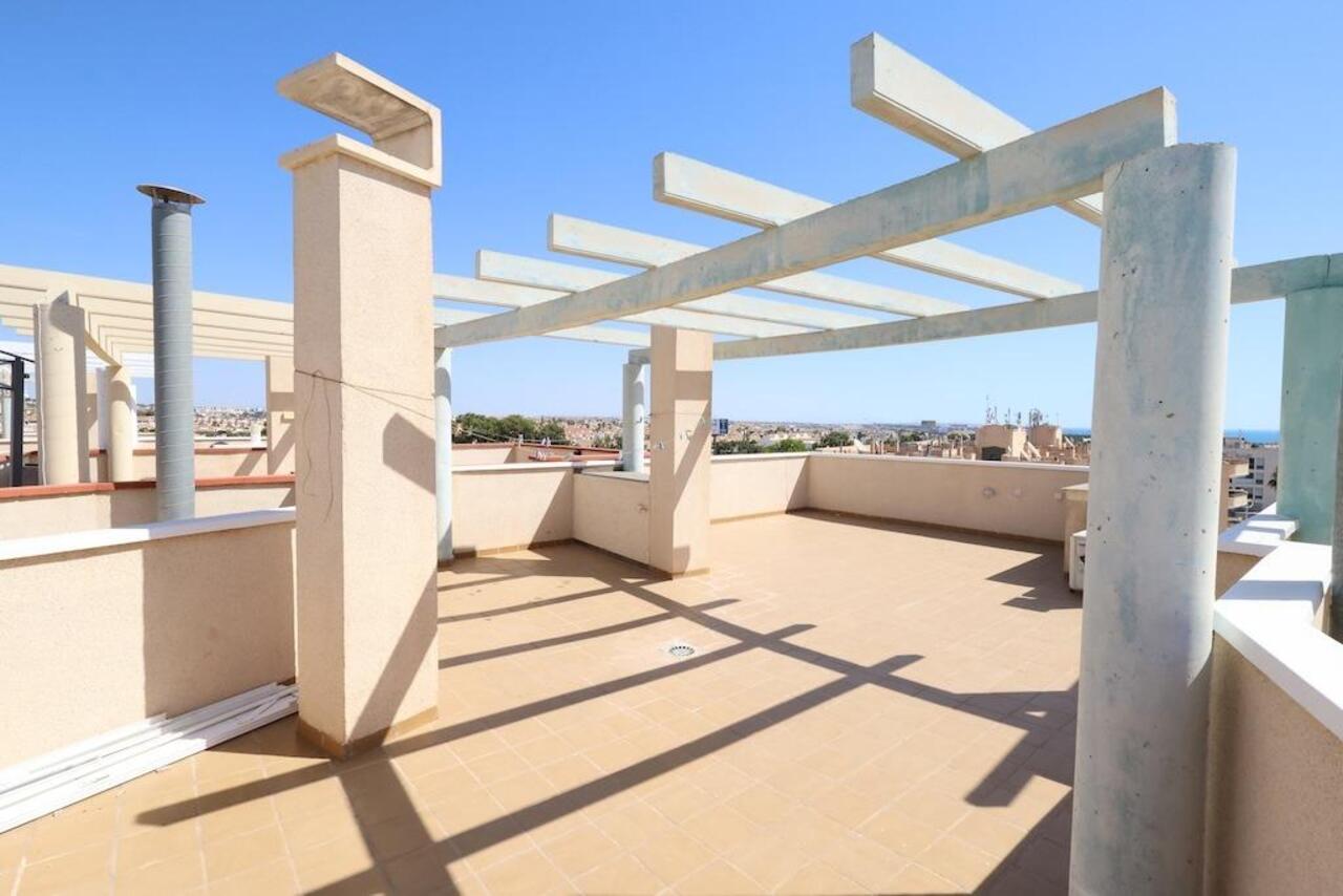 COR3022-2344: Penthouse for sale in Orihuela Costa