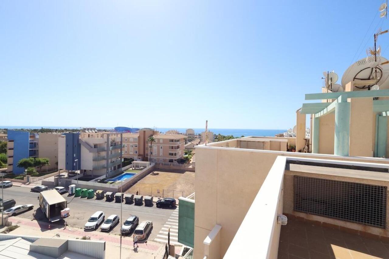 COR3022-2344: Penthouse for sale in Orihuela Costa