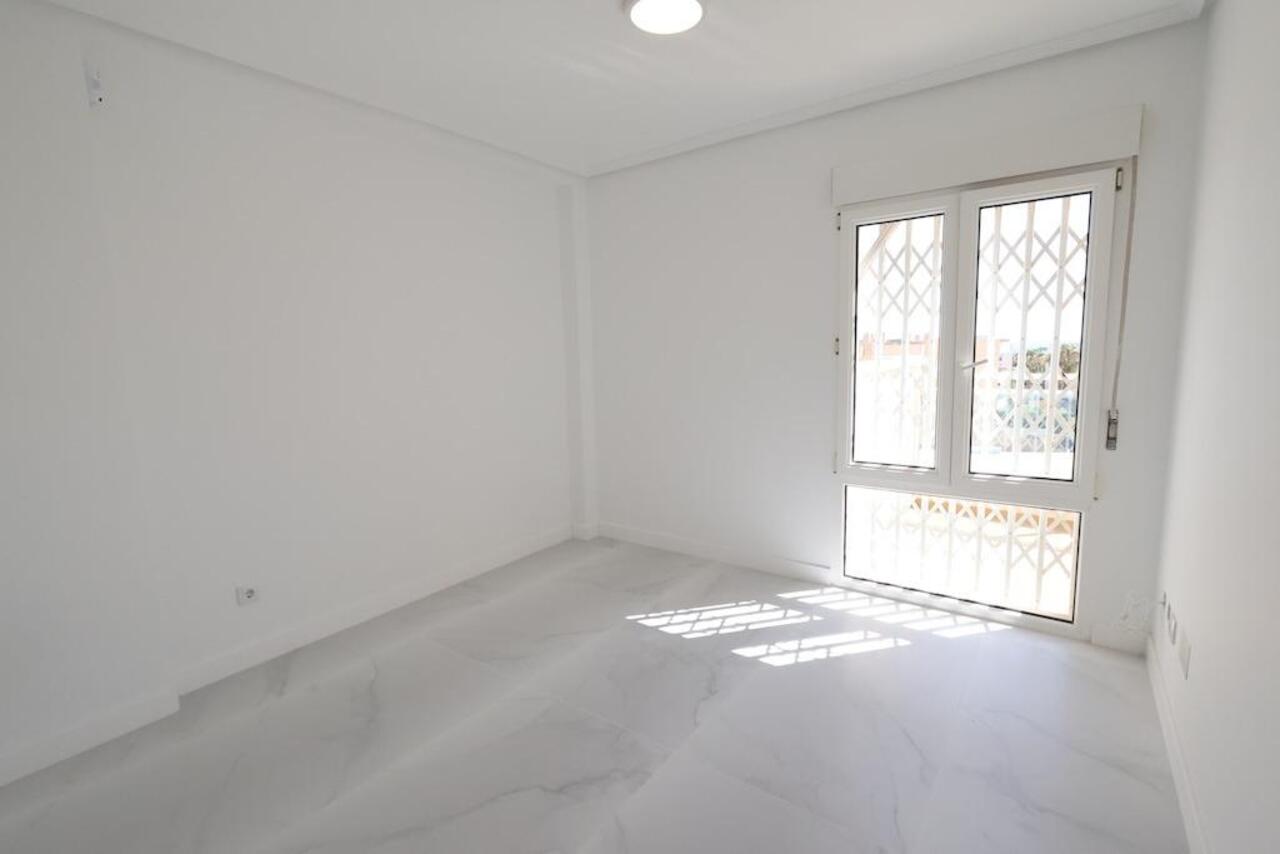 COR3022-2344: Penthouse for sale in Orihuela Costa