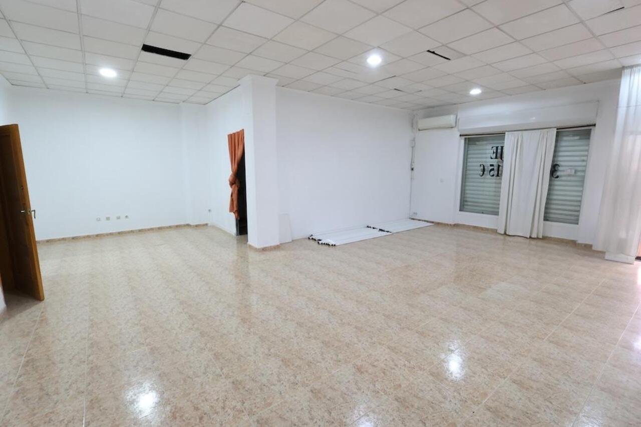 COR3024-2344: Commercial Unit for sale in Torrevieja