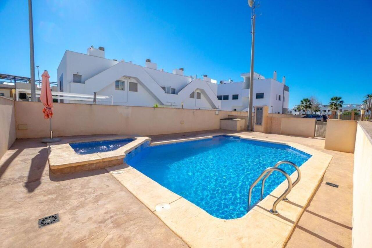 COR3035-2344: Penthouse for sale in Pilar de la Horadada