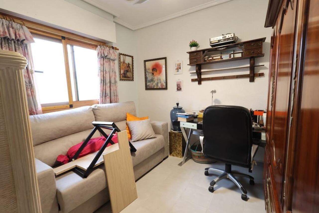 COR3037-2344: Bungalow for sale in Torrevieja