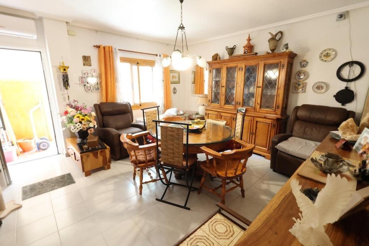 COR3037-2344: Bungalow for sale in Torrevieja