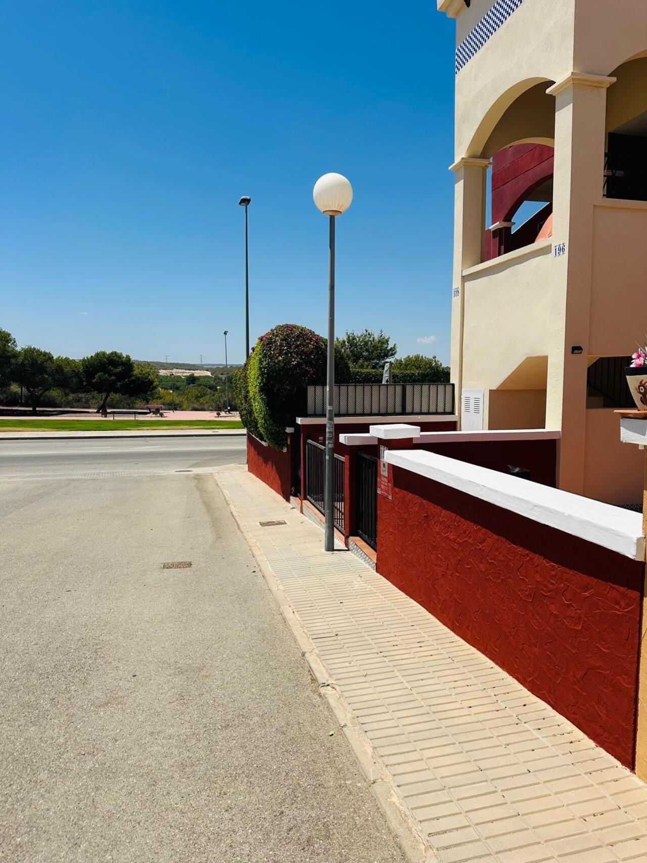 COR3041-2344: Bungalow for sale in Orihuela Costa
