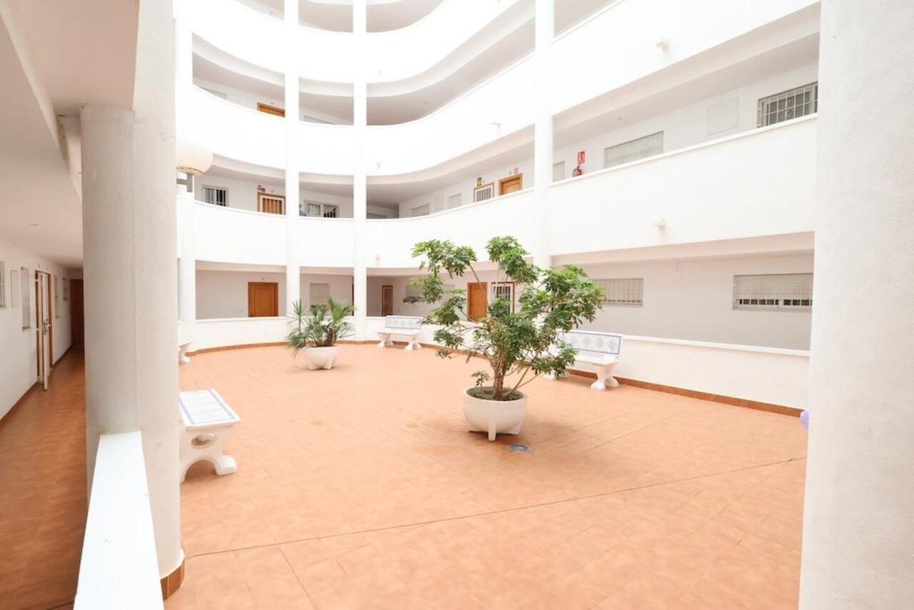 COR3049-2344: Apartment for sale in Torrevieja