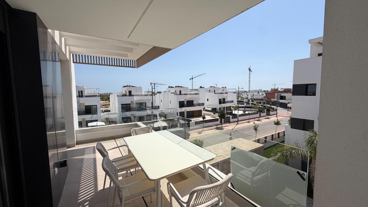 COR3051-2344: Apartment for sale in Los Alcázares