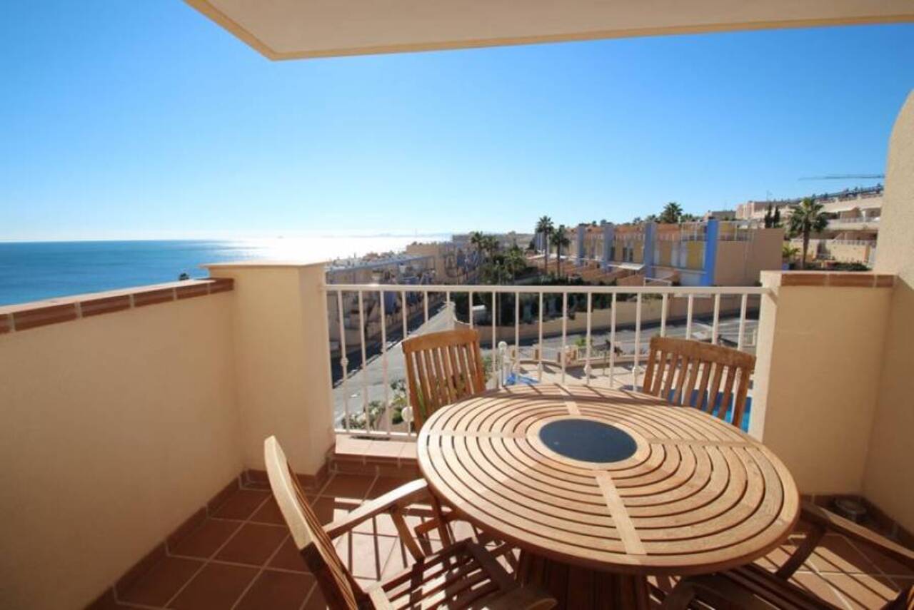COR2804-2344: Penthouse for sale in Orihuela Costa