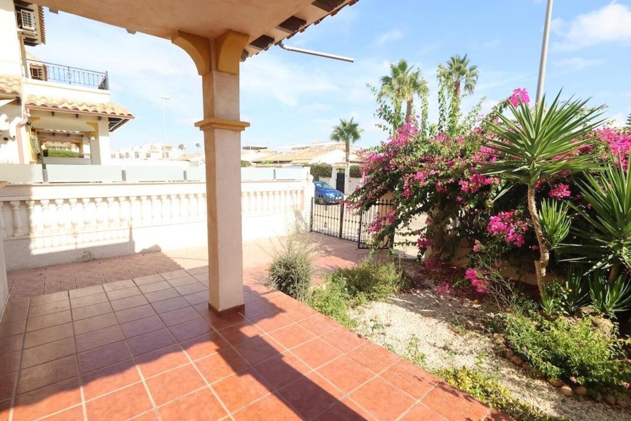 COR3053-2344: Terraced house for sale in Orihuela Costa