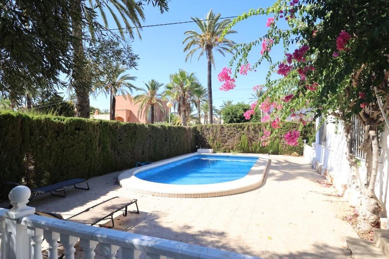 COR3058-2344: Villa for sale in Orihuela Costa