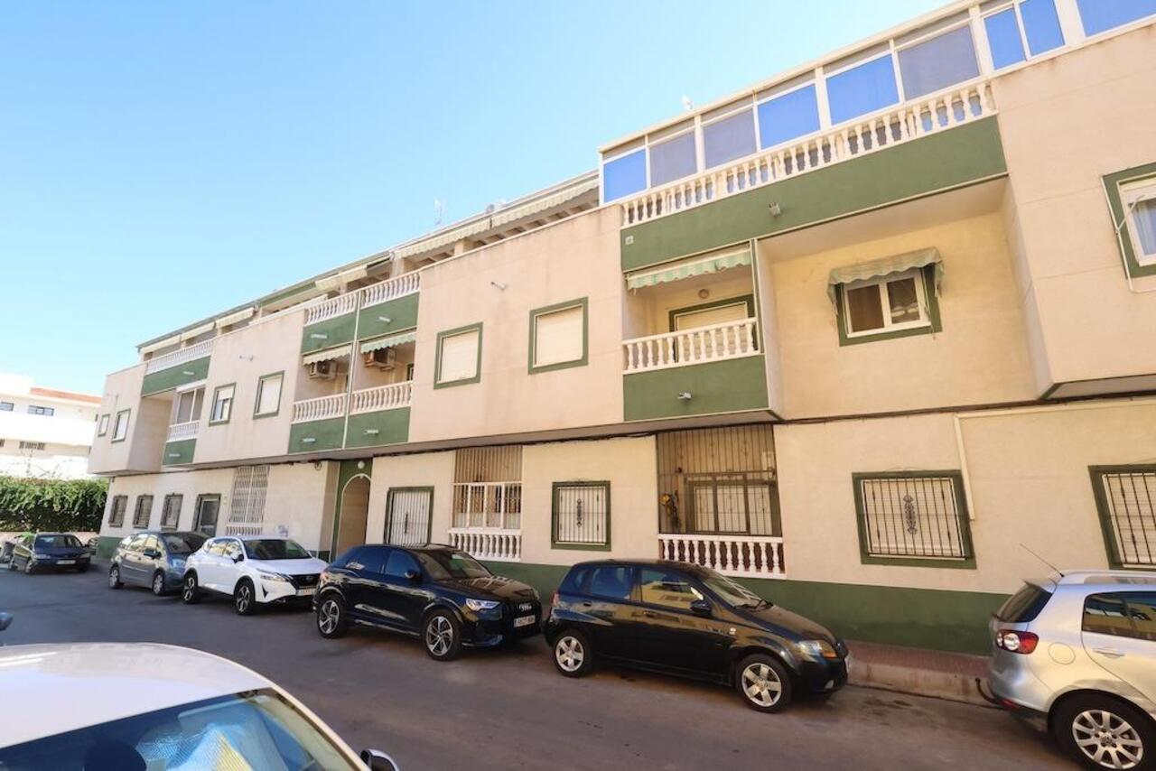 COR3061-2344: Penthouse for sale in Torrevieja