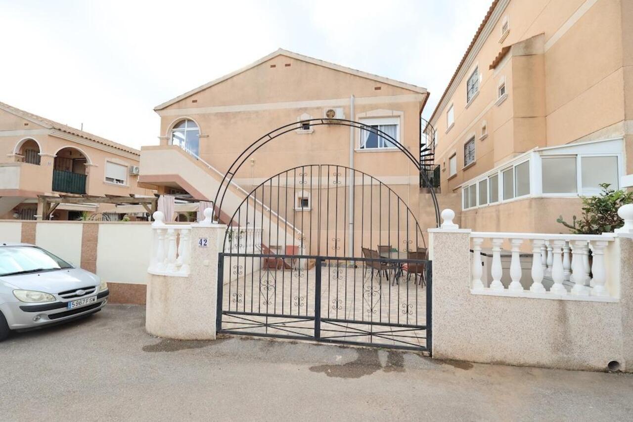 COR3065-2344: Bungalow for sale in Orihuela Costa
