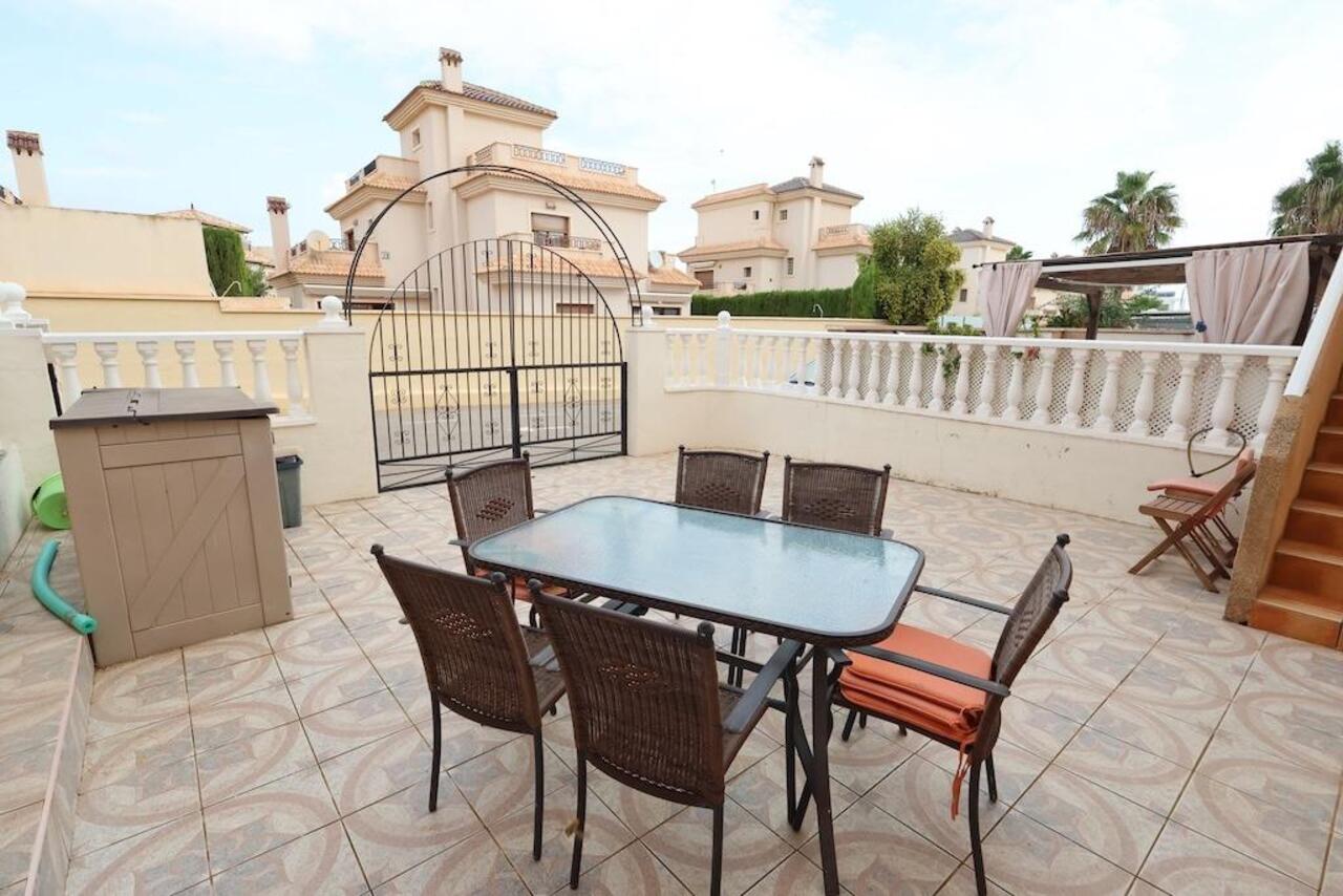 COR3065-2344: Bungalow for sale in Orihuela Costa