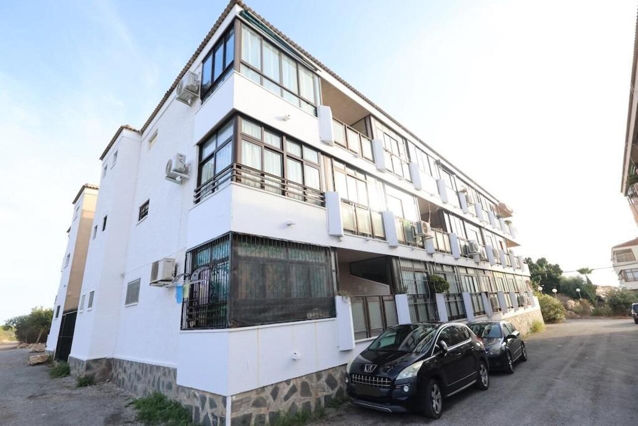 COR3066-2344: Studio for sale in Torrevieja