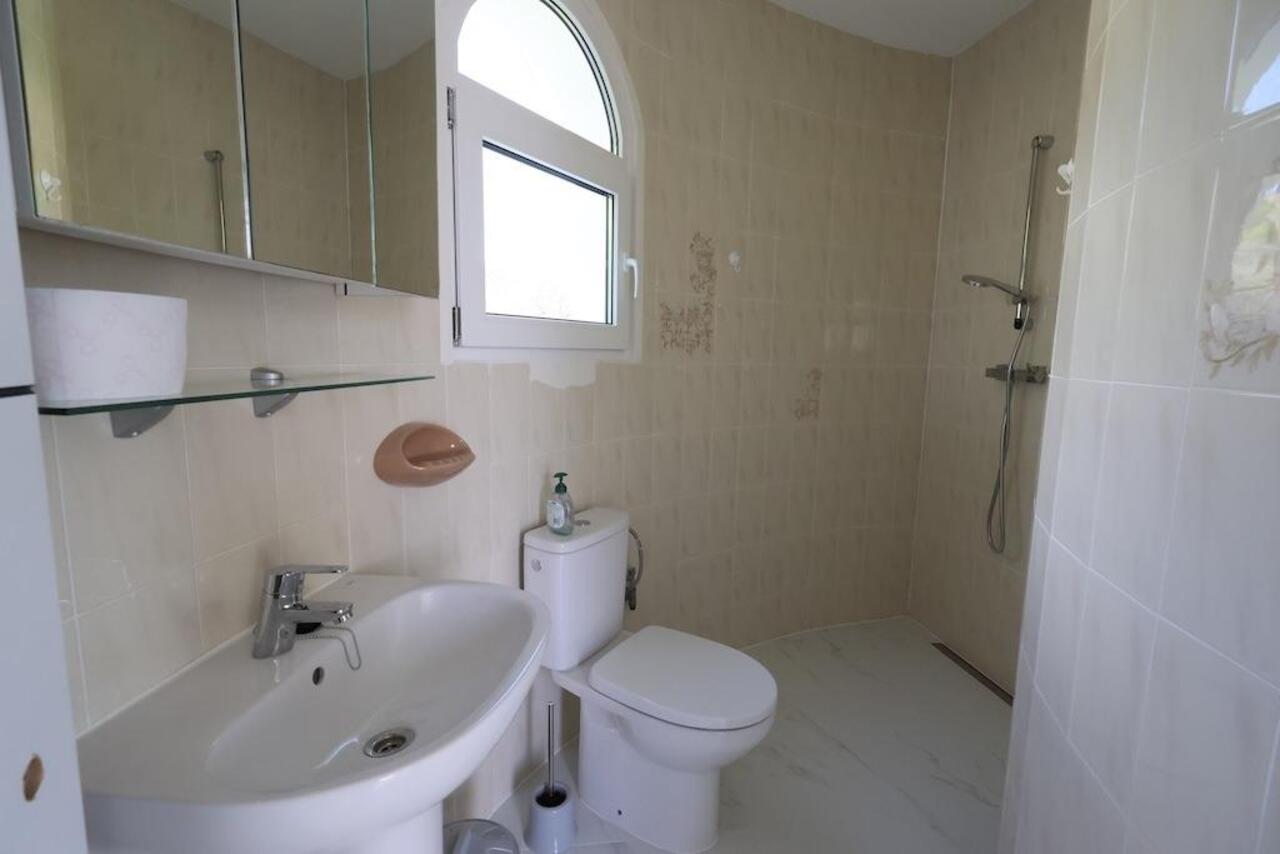 COR3068-2344: Villa for sale in Altea