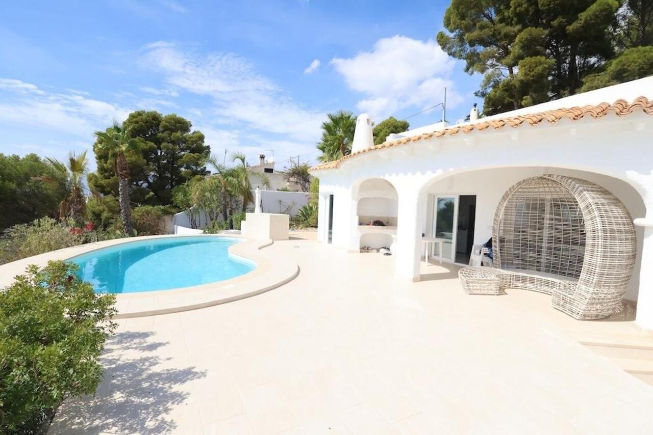 COR3068-2344: Villa for sale in Altea