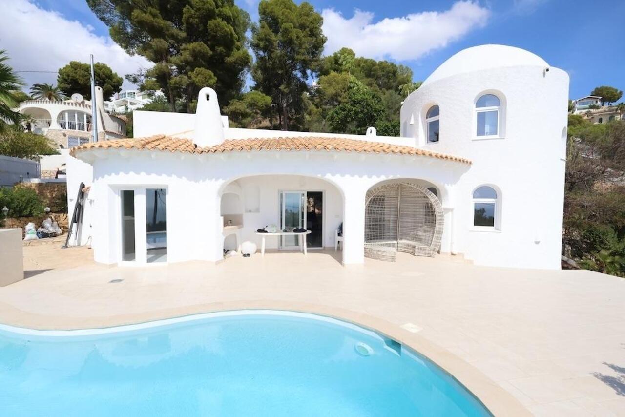 COR3068-2344: Villa for sale in Altea
