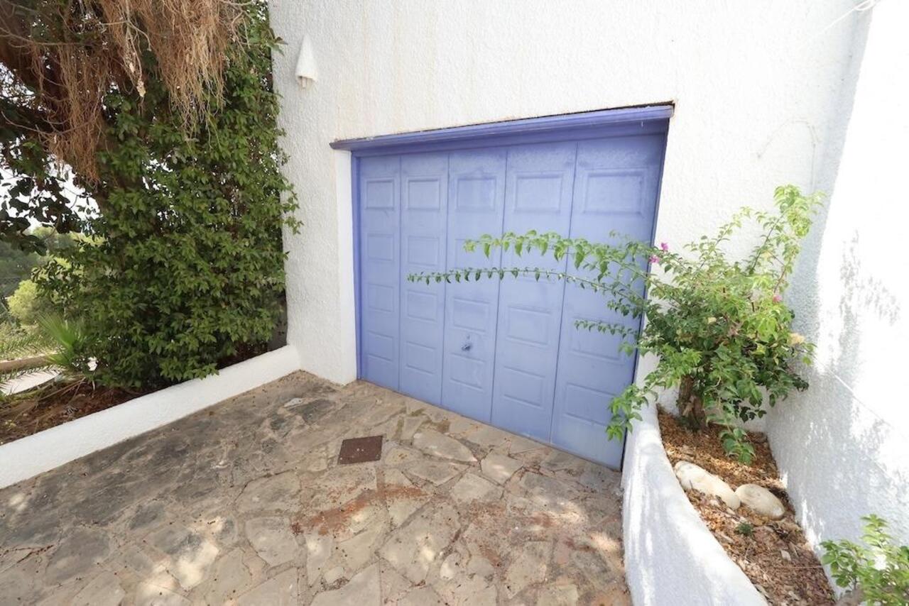 COR3068-2344: Villa for sale in Altea