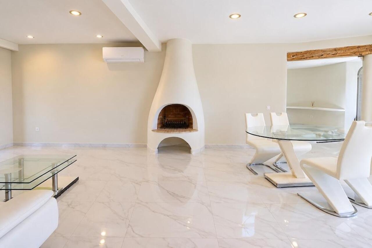 COR3068-2344: Villa for sale in Altea
