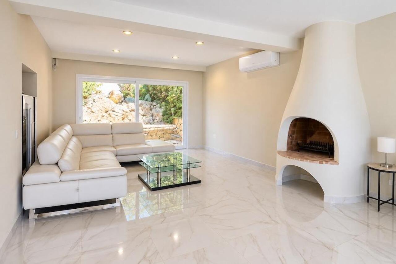 COR3068-2344: Villa for sale in Altea
