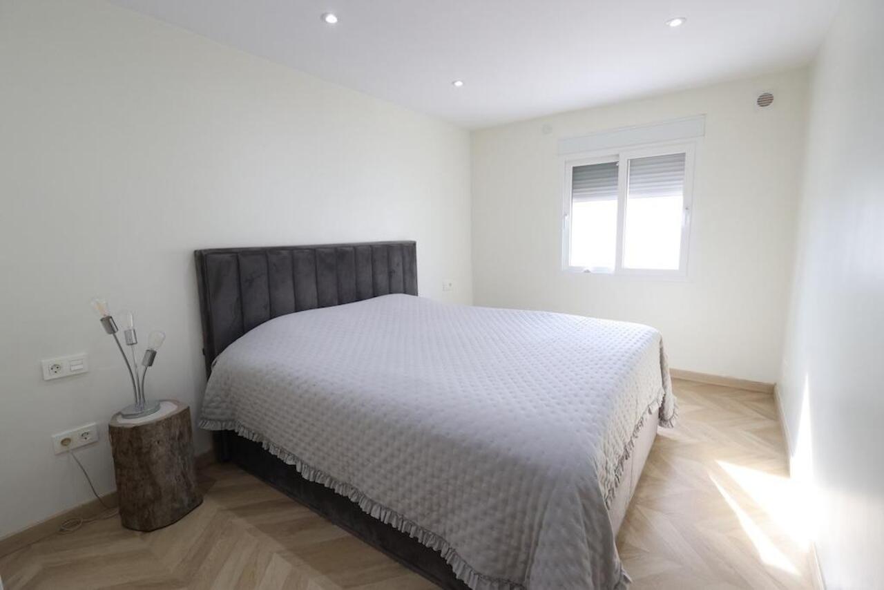 COR3069-2344: Villa for sale in Torrevieja