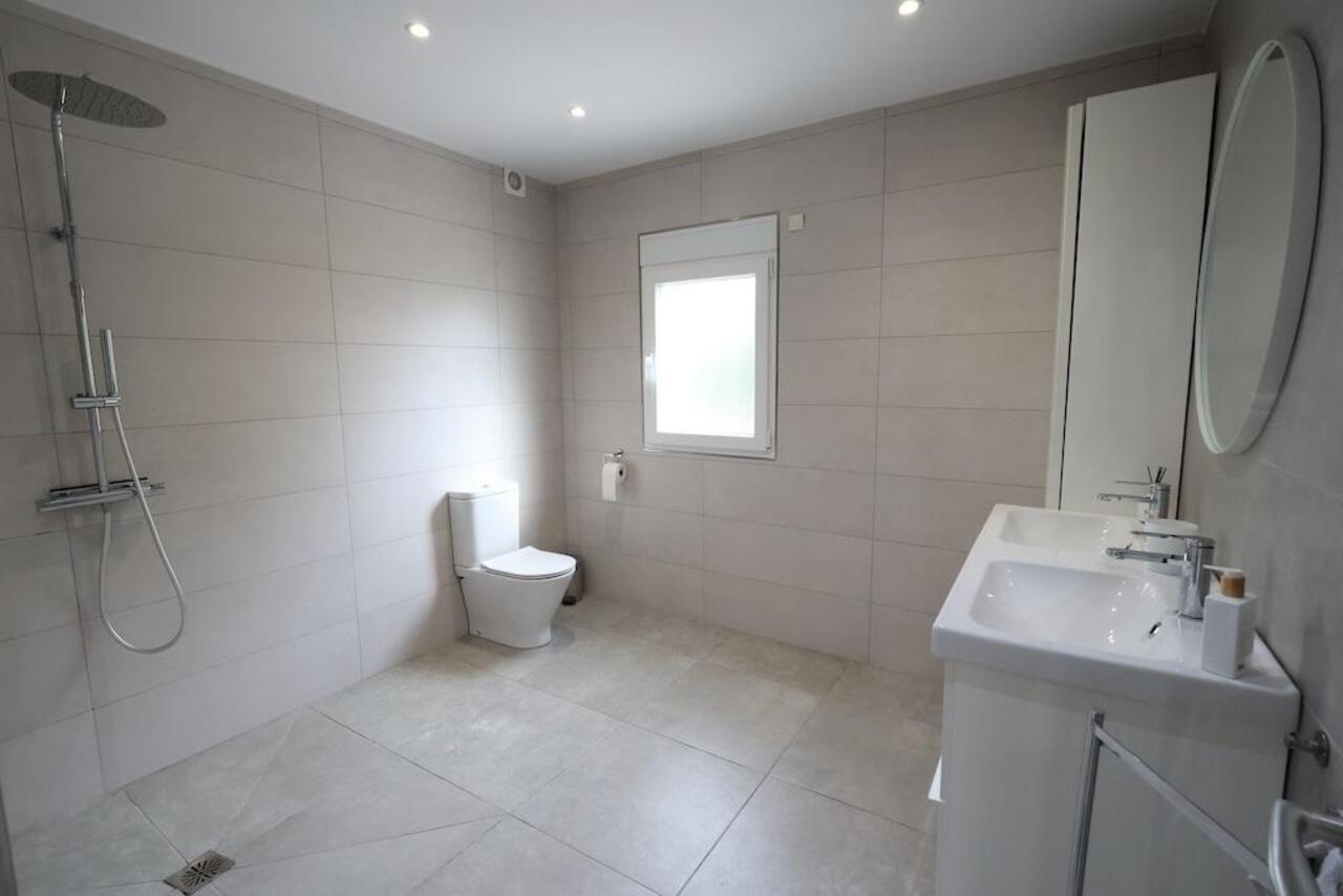 COR3069-2344: Villa for sale in Torrevieja