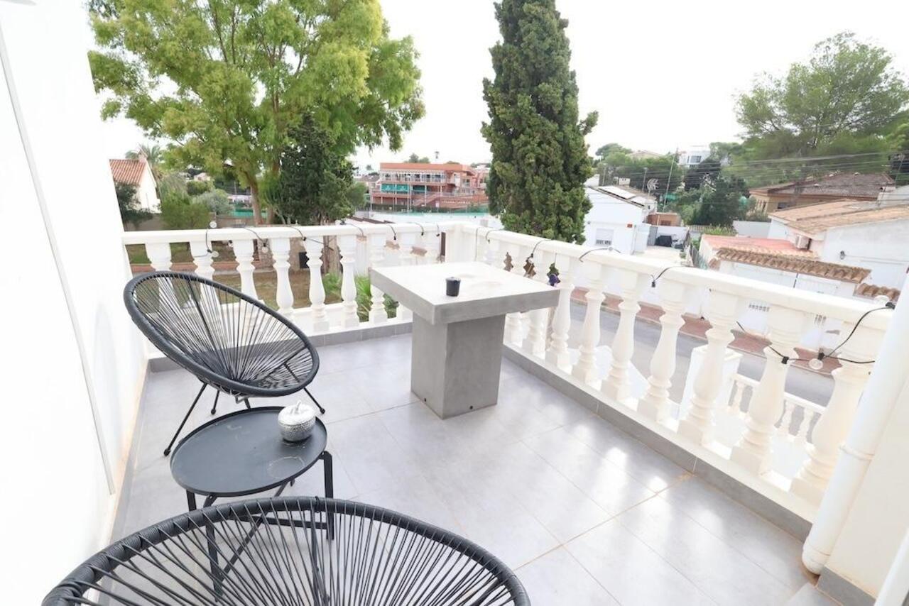 COR3069-2344: Villa for sale in Torrevieja